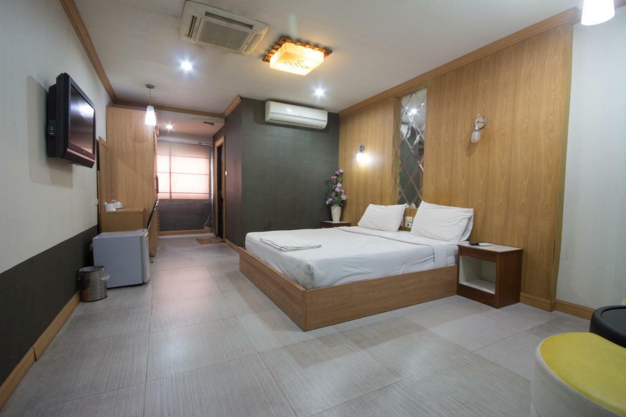 Khon Kaen Ruenrom Hotel Eksteriør bilde